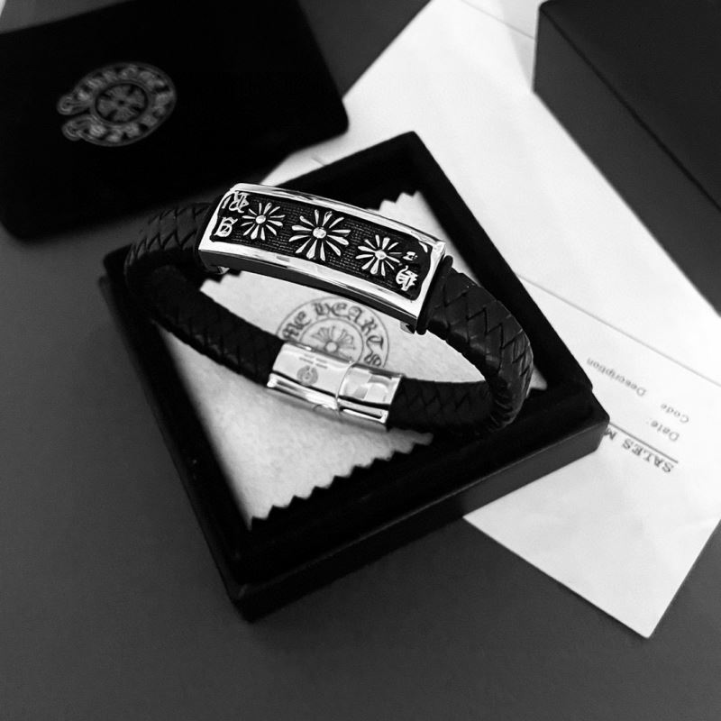 Ch*0me He**ts bracelets